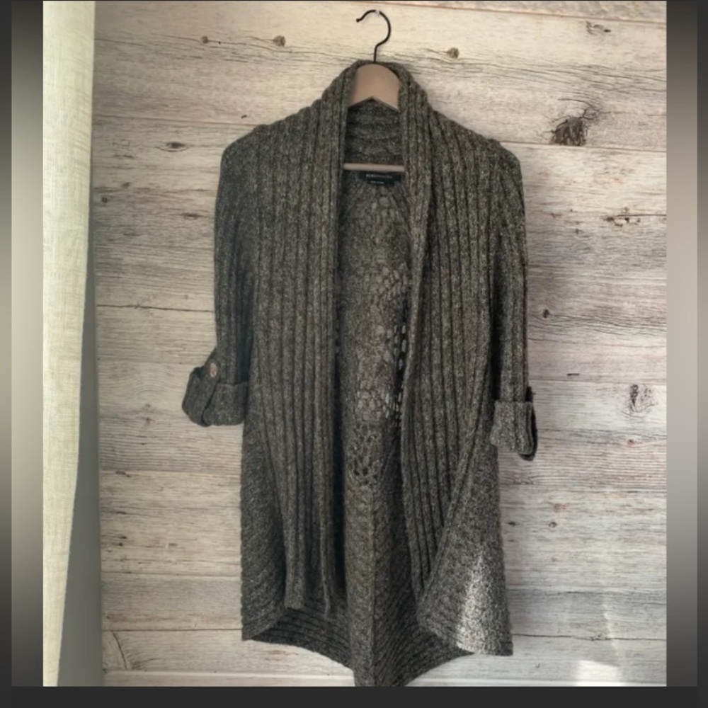 BCBG cardigan L